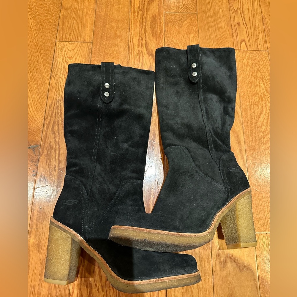 Ugg suede black boots size 8